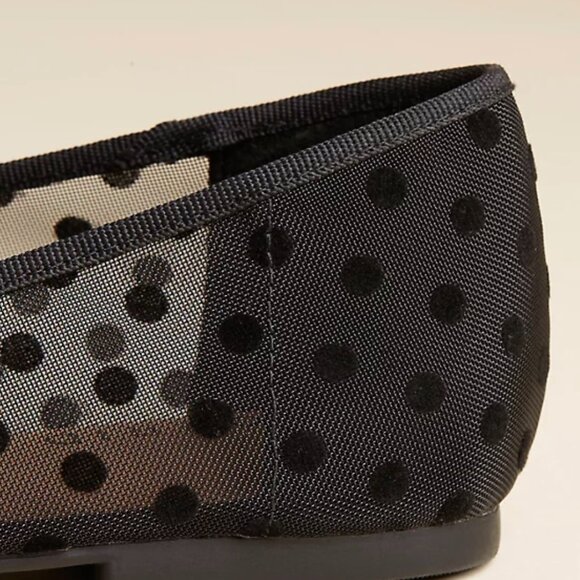 Polka Dot Mesh Pointed Flat (WW) - Size 10 - Picture 3 of 4